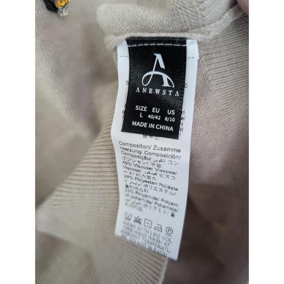 Anewsta Women's Elegant Heavy Embellished Bees Short Sleeve Biege Sweater Size L - Picture 11 of 12